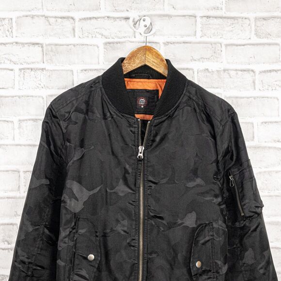 Rough Trade Gear Men's Black Camo Bomber Jacket in Size Small - Picture 5 of 8